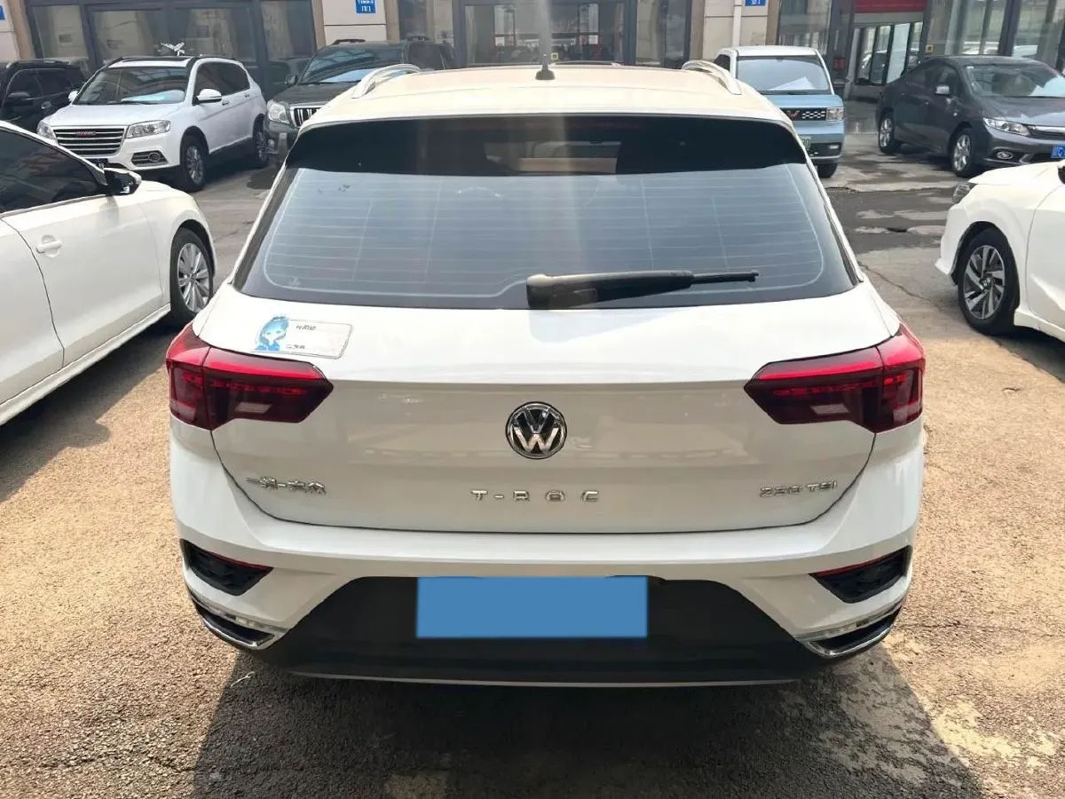 2019 Volkswagen T-Roc 1.4T 131HP L4 7DCT,autocango,china used car exporter,china ev exporter,chinese used car exporter,chinese used ev exporter