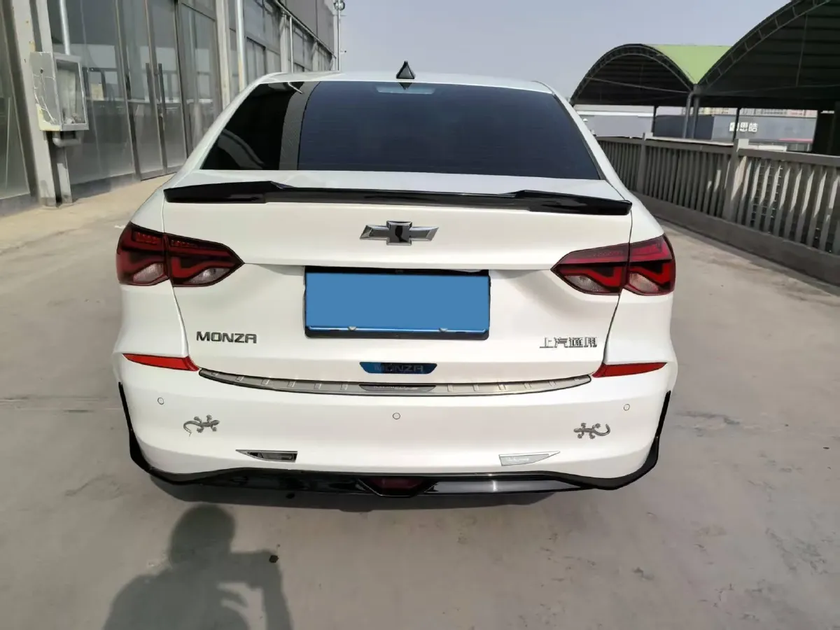 2023 Chevrolet Monza 1.5L 113HP L4 6DCT,autocango,china used car exporter,china ev exporter,chinese used car exporter,chinese used ev exporter