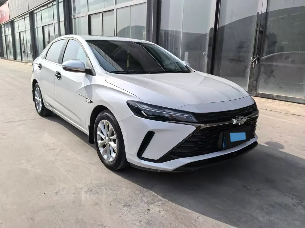 2023 Chevrolet Monza 1.5L 113HP L4 6DCT,autocango,china used car exporter,china ev exporter,chinese used car exporter,chinese used ev exporter