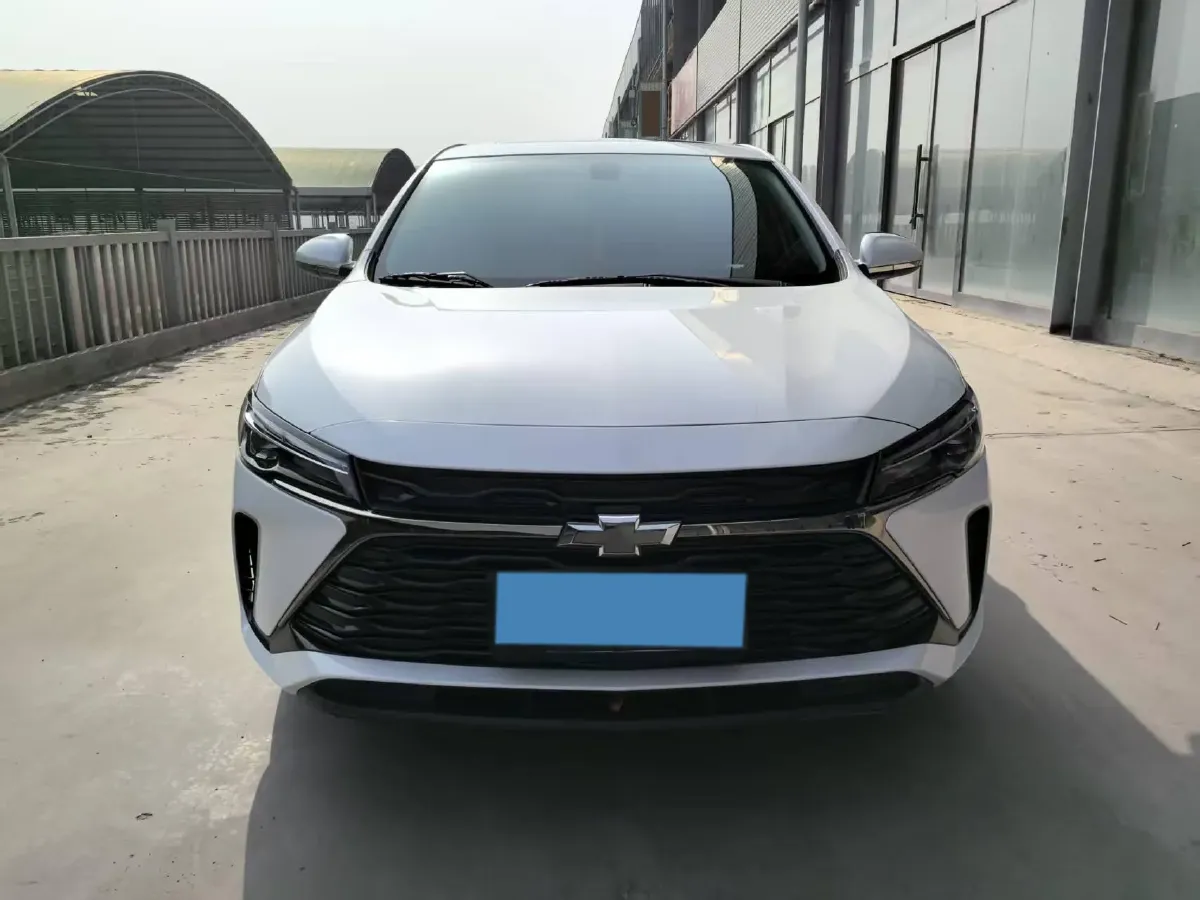 2023 Chevrolet Monza 1.5L 113HP L4 6DCT,autocango,china used car exporter,china ev exporter,chinese used car exporter,chinese used ev exporter