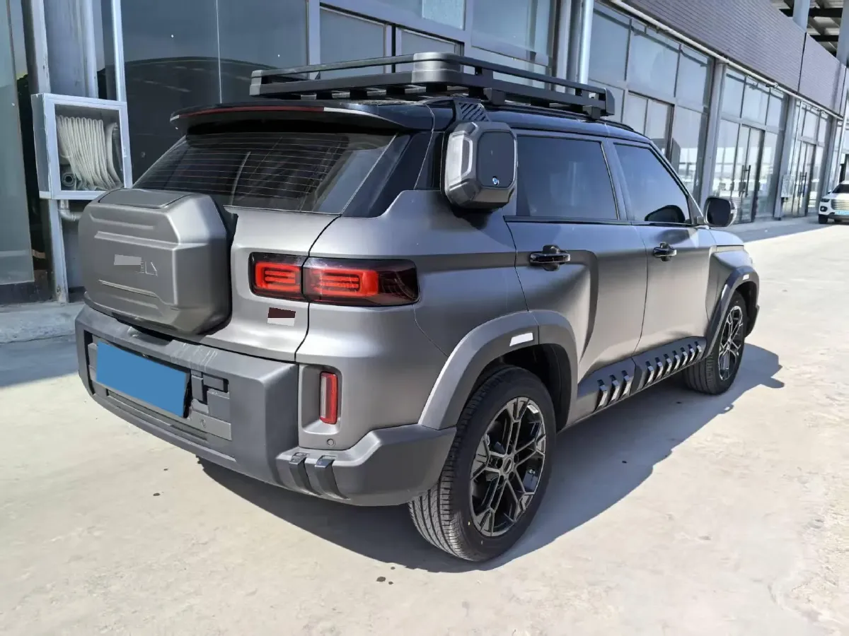 2025 Geely Cowboy 1.5T 181HP L4 7DCT,autocango,china used car exporter,china ev exporter,chinese used car exporter,chinese used ev exporter