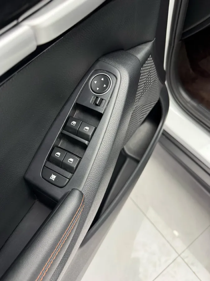 2023 Kia Seltos 1.5L 115HP L4 CVT,autocango,china used car exporter,china ev exporter,chinese used car exporter,chinese used ev exporter