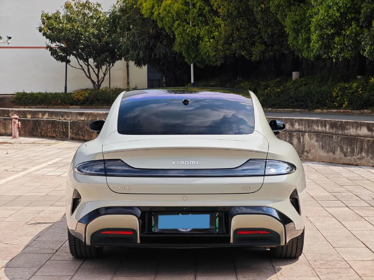 2024 MI SU7 BEV 73.6KWH,autocango,china used car exporter,china ev exporter,chinese used car exporter,chinese used ev exporter