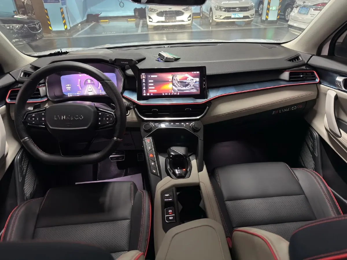 2020 LYNK&CO 06 1.5T 177HP L3 7DCT,autocango,china used car exporter,china ev exporter,chinese used car exporter,chinese used ev exporter