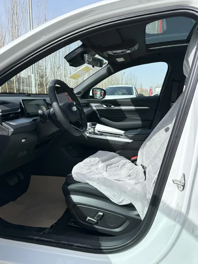 2023 Geely Preface 1.5T 181HP L4 7DCT,autocango,china used car exporter,china ev exporter,chinese used car exporter,chinese used ev exporter