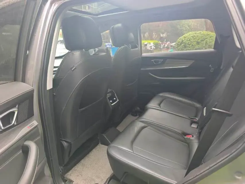 2021 Chery Tiggo 8 1.6T 197HP L4 7DCT,autocango,china used car exporter,china ev exporter,chinese used car exporter,chinese used ev exporter