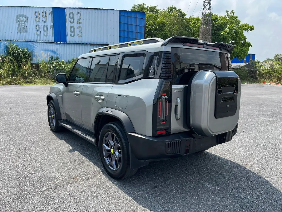 2023 Jetour Traveller 2.0T 254HP L4 7DCT,autocango,china used car exporter,china ev exporter,chinese used car exporter,chinese used ev exporter