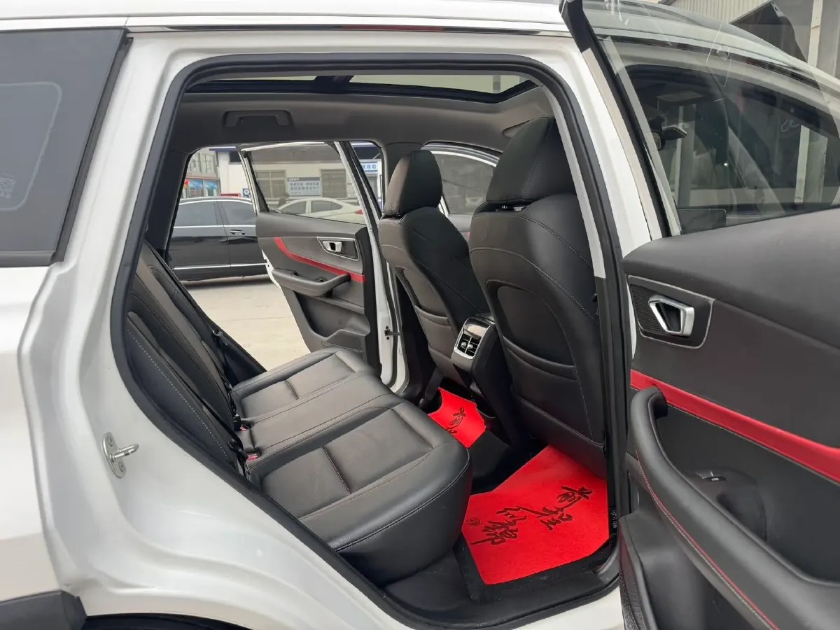 2020 Chery Tiggo 7 1.5T 156HP L4 6MT,autocango,china used car exporter,china ev exporter,chinese used car exporter,chinese used ev exporter