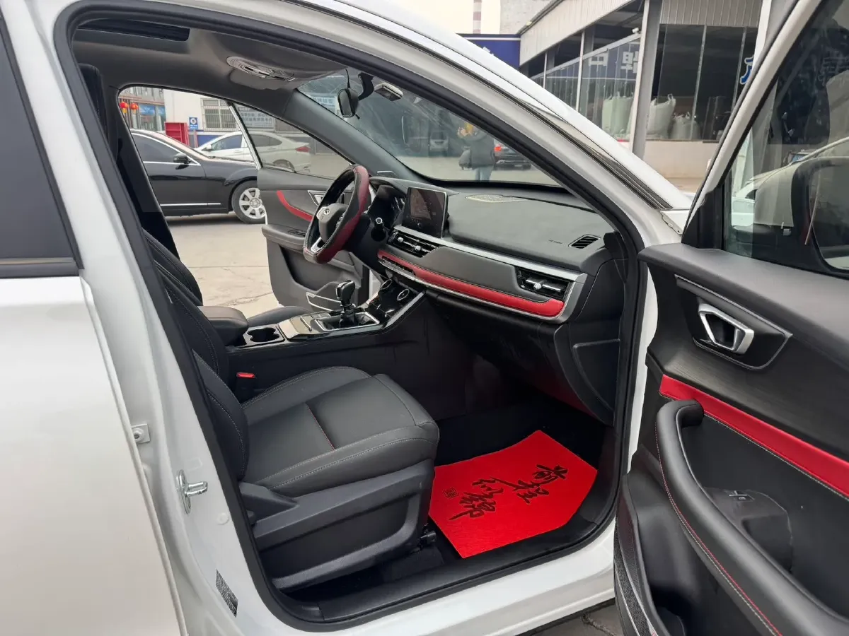 2020 Chery Tiggo 7 1.5T 156HP L4 6MT,autocango,china used car exporter,china ev exporter,chinese used car exporter,chinese used ev exporter