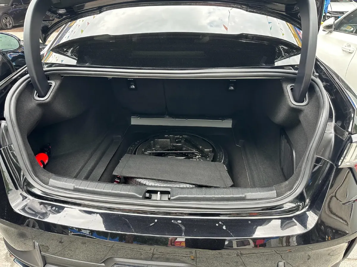 2021 LYNK&CO 03 2.0T 190HP L4 6AT,autocango,china used car exporter,china ev exporter,chinese used car exporter,chinese used ev exporter