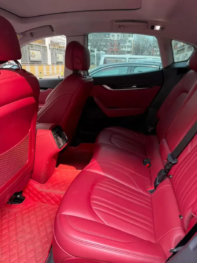 2019 Maserati Levante 3.0T 350HP V6 8AT,autocango,china used car exporter,china ev exporter,chinese used car exporter,chinese used ev exporter