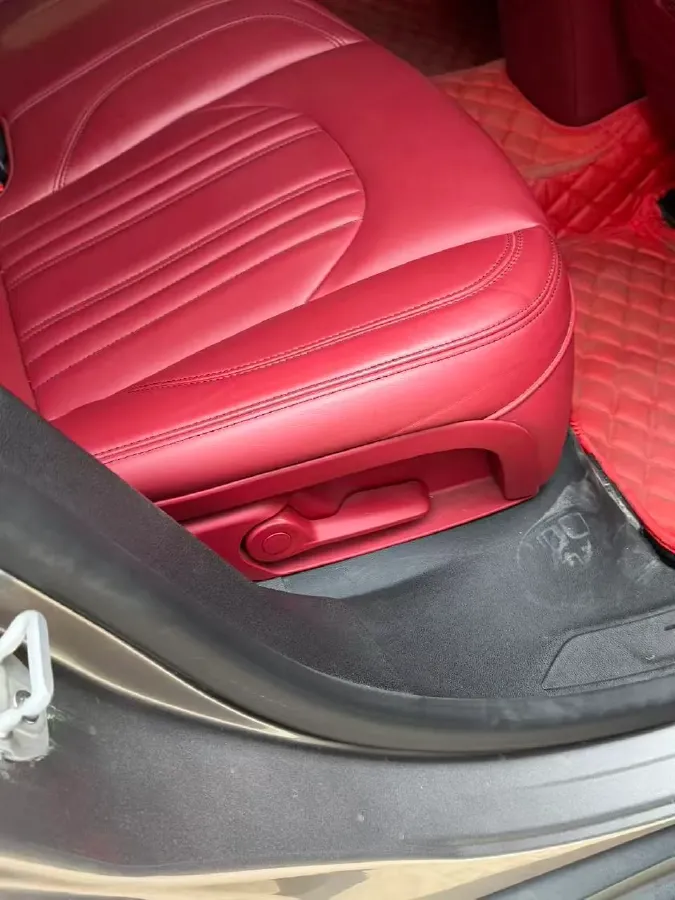 2019 Maserati Levante 3.0T 350HP V6 8AT,autocango,china used car exporter,china ev exporter,chinese used car exporter,chinese used ev exporter