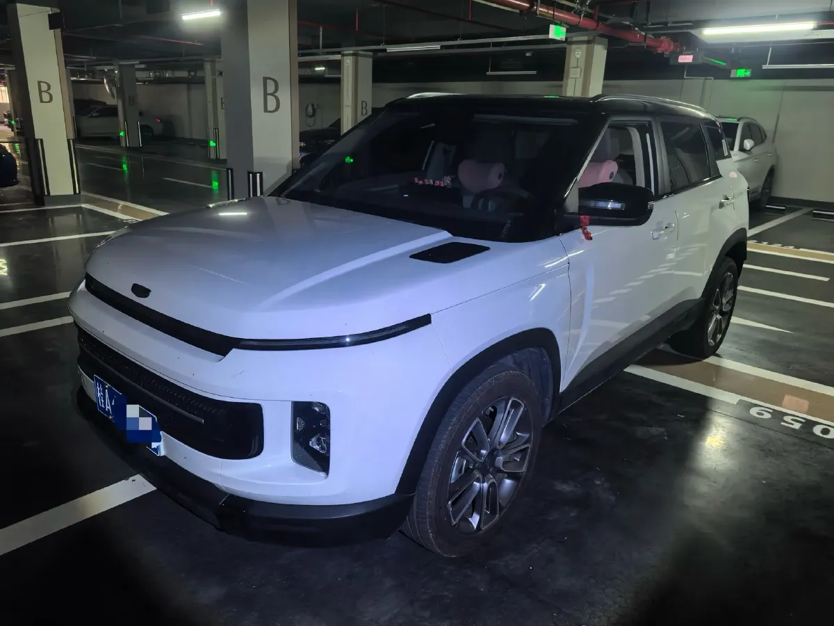 2026 Geely ICON 1.5T 181HP L4 7DCT,autocango,china used car exporter,china ev exporter,chinese used car exporter,chinese used ev exporter