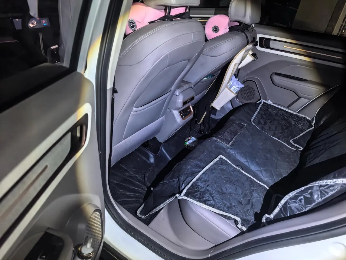 2026 Geely ICON 1.5T 181HP L4 7DCT,autocango,china used car exporter,china ev exporter,chinese used car exporter,chinese used ev exporter