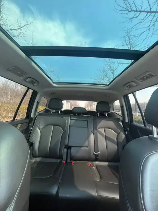 2018 Roewe RX5 2.0T 220HP L4 6DCT,autocango,china used car exporter,china ev exporter,chinese used car exporter,chinese used ev exporter