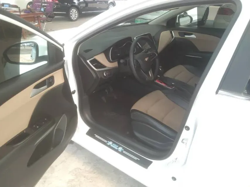 2022 Chevrolet Monza 1.5L 113HP L4 6AT,autocango,china used car exporter,china ev exporter,chinese used car exporter,chinese used ev exporter