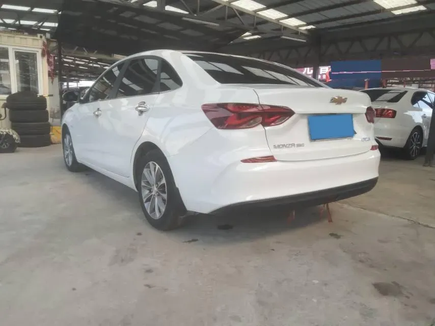 2022 Chevrolet Monza 1.5L 113HP L4 6AT,autocango,china used car exporter,china ev exporter,chinese used car exporter,chinese used ev exporter