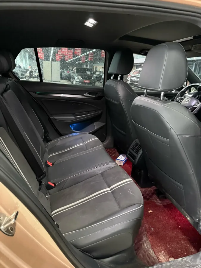 2021 Volkswagen Golf 1.4T 150HP L4 7DCT,autocango,china used car exporter,china ev exporter,chinese used car exporter,chinese used ev exporter