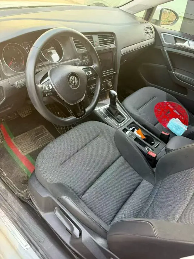 2019 BaoJun 730 1.5L 105HP L4 6MT,autocango,china used car exporter,china ev exporter,chinese used car exporter,chinese used ev exporter