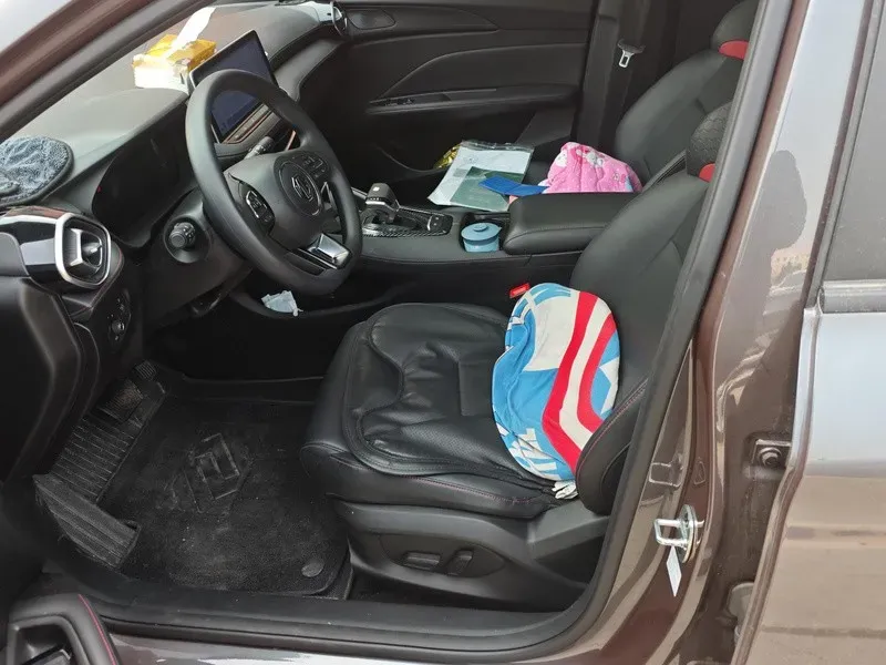 2025 MG 5 1.5T 181HP L4 7DCT,autocango,china used car exporter,china ev exporter,chinese used car exporter,chinese used ev exporter