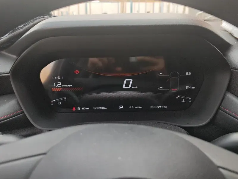 2025 MG 5 1.5T 181HP L4 7DCT,autocango,china used car exporter,china ev exporter,chinese used car exporter,chinese used ev exporter