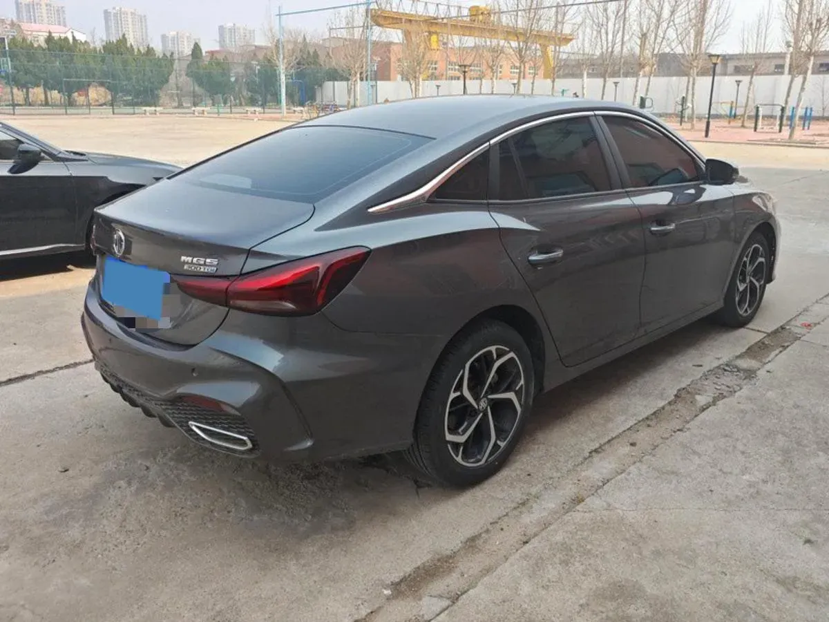 2025 MG 5 1.5T 181HP L4 7DCT,autocango,china used car exporter,china ev exporter,chinese used car exporter,chinese used ev exporter