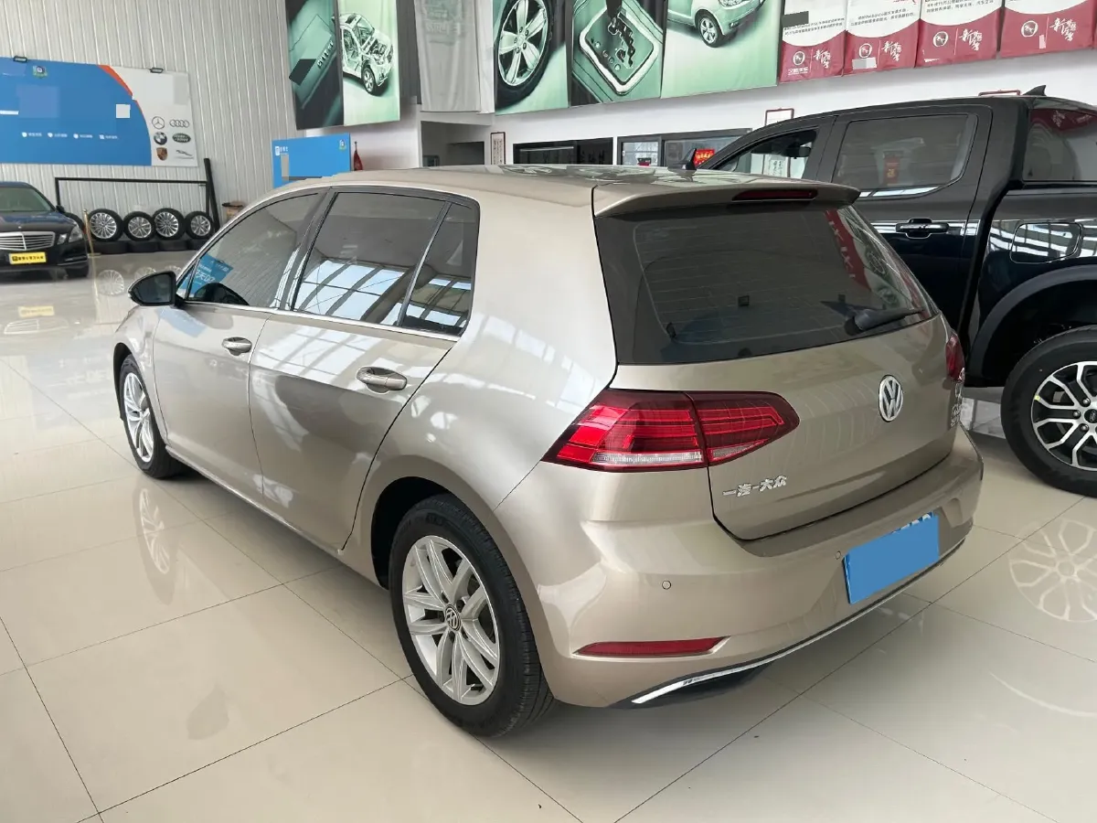 2019 Brilliance Auto V7 1.8T 231HP L4 7DCT,autocango,china used car exporter,china ev exporter,chinese used car exporter,chinese used ev exporter