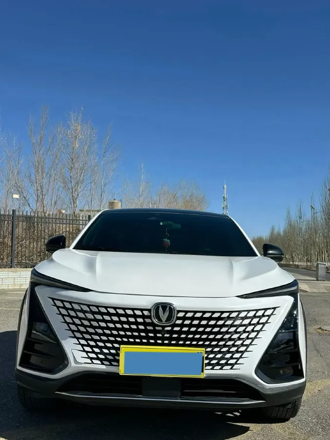 2021 ChangAn UNI-T 1.5T 180HP L4 7DCT,autocango,china used car exporter,china ev exporter,chinese used car exporter,chinese used ev exporter