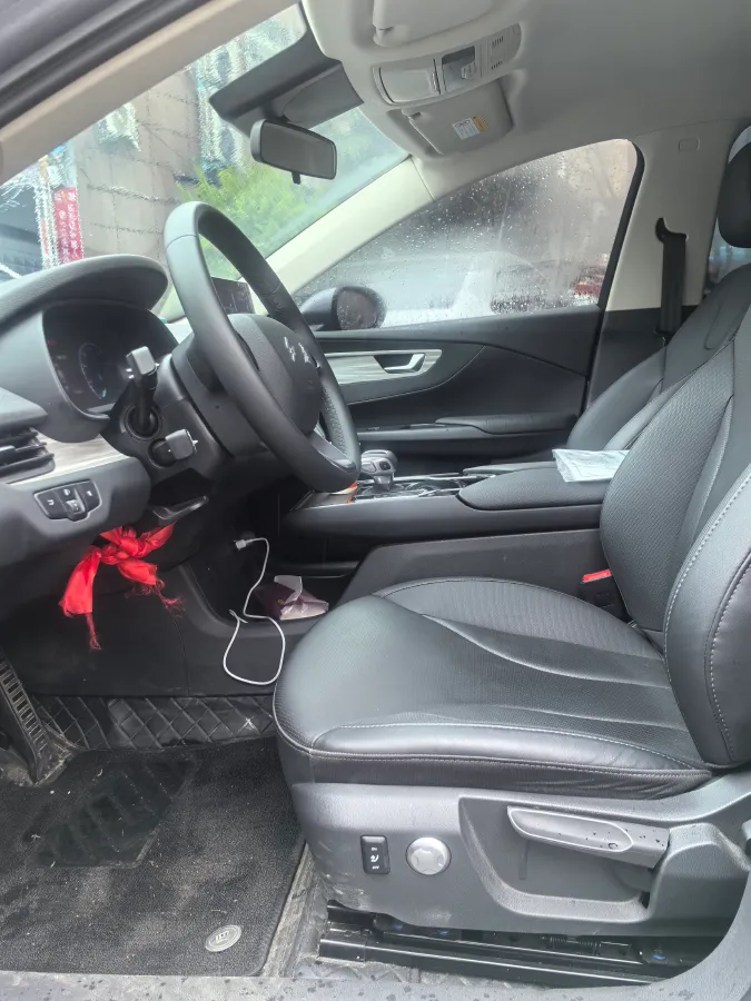 2024 HongQi E-QM5 BEV 72KWH,autocango,china used car exporter,china ev exporter,chinese used car exporter,chinese used ev exporter