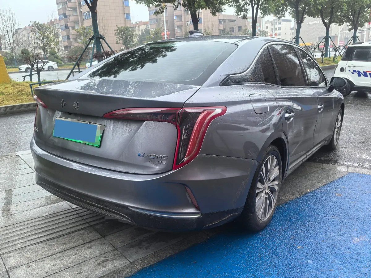 2024 HongQi E-QM5 BEV 72KWH,autocango,china used car exporter,china ev exporter,chinese used car exporter,chinese used ev exporter