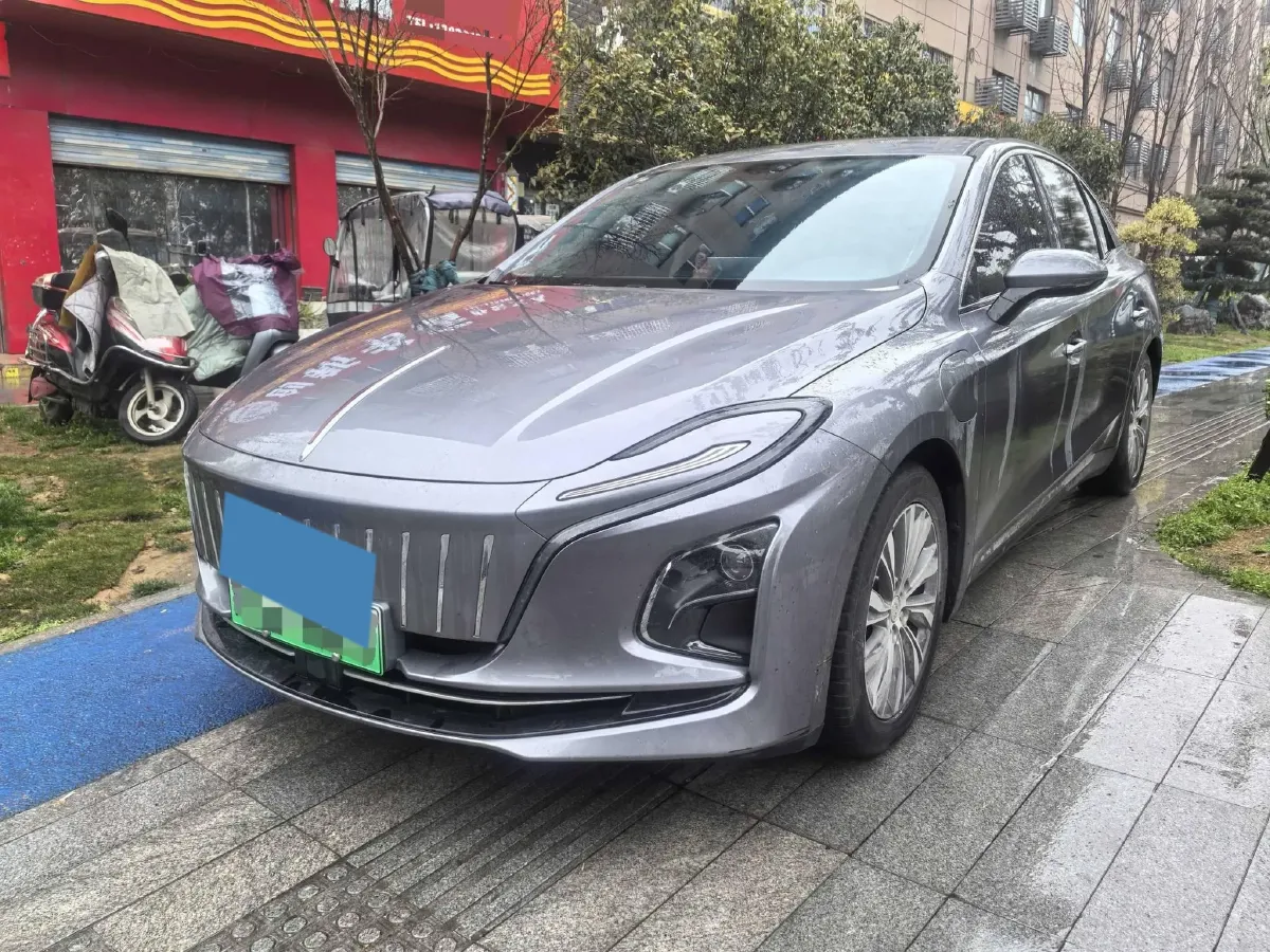 2024 HongQi E-QM5 BEV 72KWH,autocango,china used car exporter,china ev exporter,chinese used car exporter,chinese used ev exporter