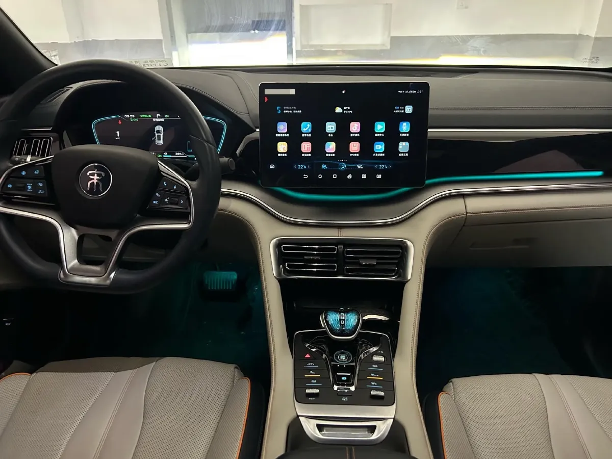 2021 Geely JiaJi 1.5T 177HP L3 7DCT PHEV 11.3KWH,autocango,china used car exporter,china ev exporter,chinese used car exporter,chinese used ev exporter