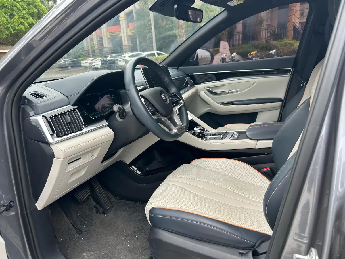 2021 Geely JiaJi 1.5T 177HP L3 7DCT PHEV 11.3KWH,autocango,china used car exporter,china ev exporter,chinese used car exporter,chinese used ev exporter