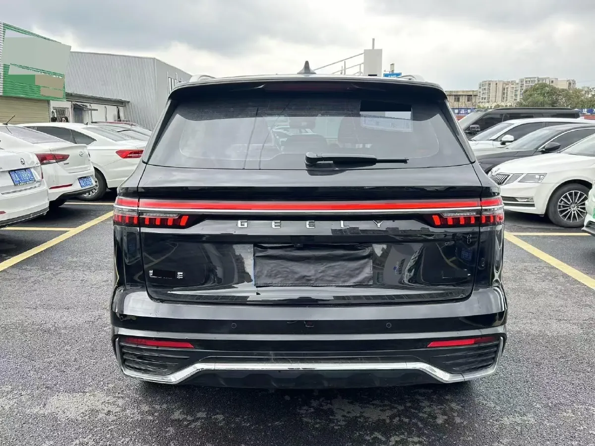 2024 Geely Monjaro 2.0T 218HP L4 7DCT,autocango,china used car exporter,china ev exporter,chinese used car exporter,chinese used ev exporter