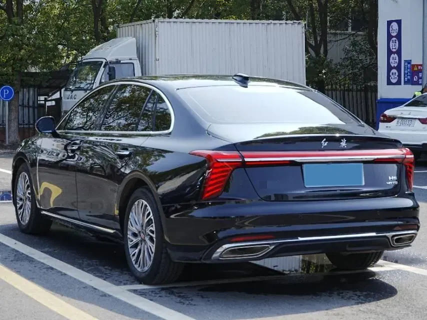 2023 HongQi H5 2.0T 224HP L4 8AT,autocango,china used car exporter,china ev exporter,chinese used car exporter,chinese used ev exporter