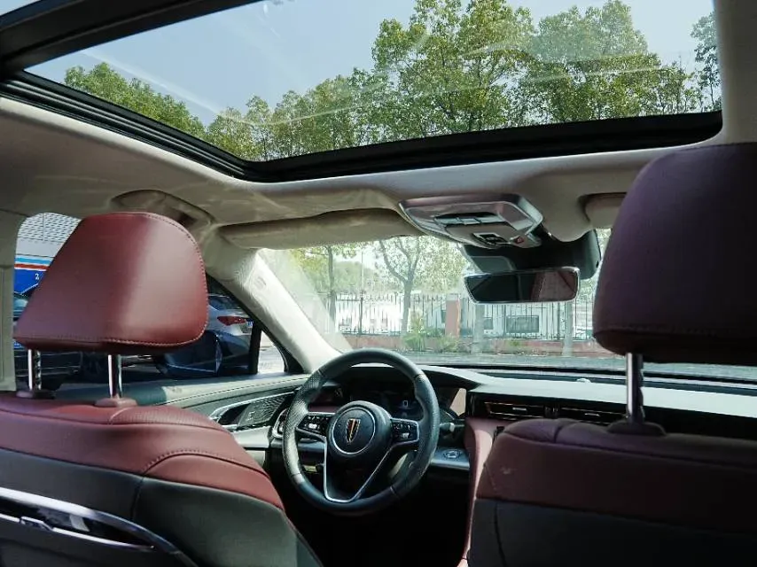 2023 HongQi H5 2.0T 224HP L4 8AT,autocango,china used car exporter,china ev exporter,chinese used car exporter,chinese used ev exporter