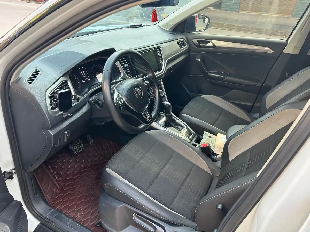 2018 Borgward BX5 1.8T 190HP L4 6AT,autocango,china used car exporter,china ev exporter,chinese used car exporter,chinese used ev exporter