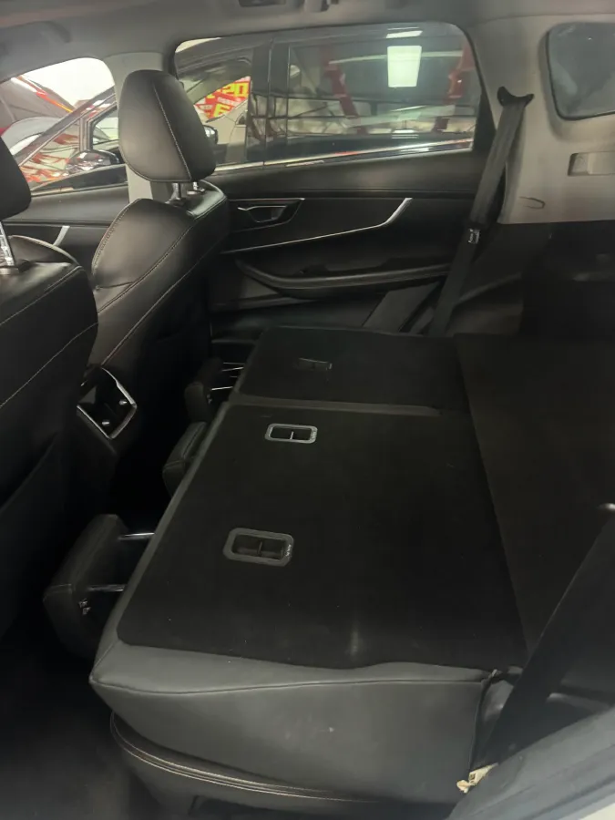 2020 Chery Tiggo 8 1.6T 197HP L4 7DCT,autocango,china used car exporter,china ev exporter,chinese used car exporter,chinese used ev exporter