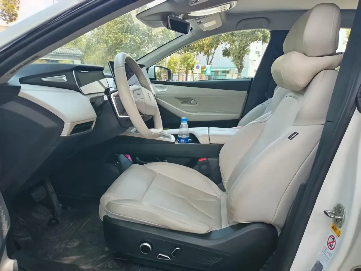 2022 DongFeng Forthing LingZhi EV BEV 68.4KWH,autocango,china used car exporter,china ev exporter,chinese used car exporter,chinese used ev exporter