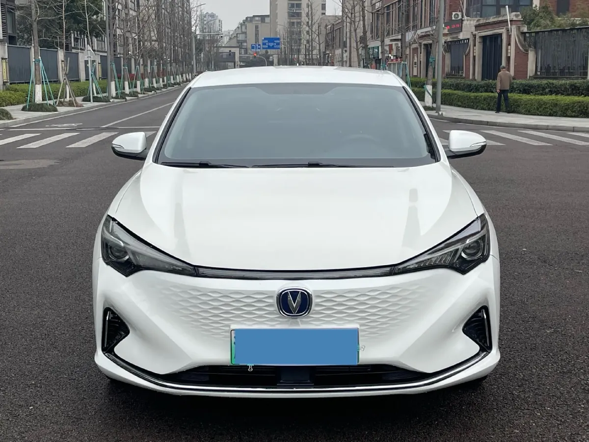 2022 ChangAn Eado BEV 47.78KWH,autocango,china used car exporter,china ev exporter,chinese used car exporter,chinese used ev exporter