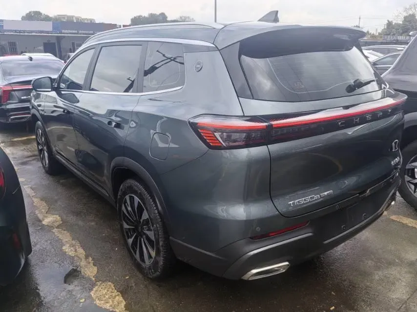 2025 Chery Tiggo 8 Plus 1.6T 197HP L4 7DCT,autocango,china used car exporter,china ev exporter,chinese used car exporter,chinese used ev exporter