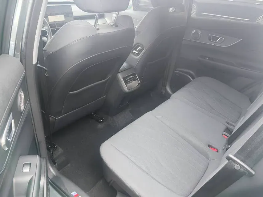 2025 Chery Tiggo 8 Plus 1.6T 197HP L4 7DCT,autocango,china used car exporter,china ev exporter,chinese used car exporter,chinese used ev exporter