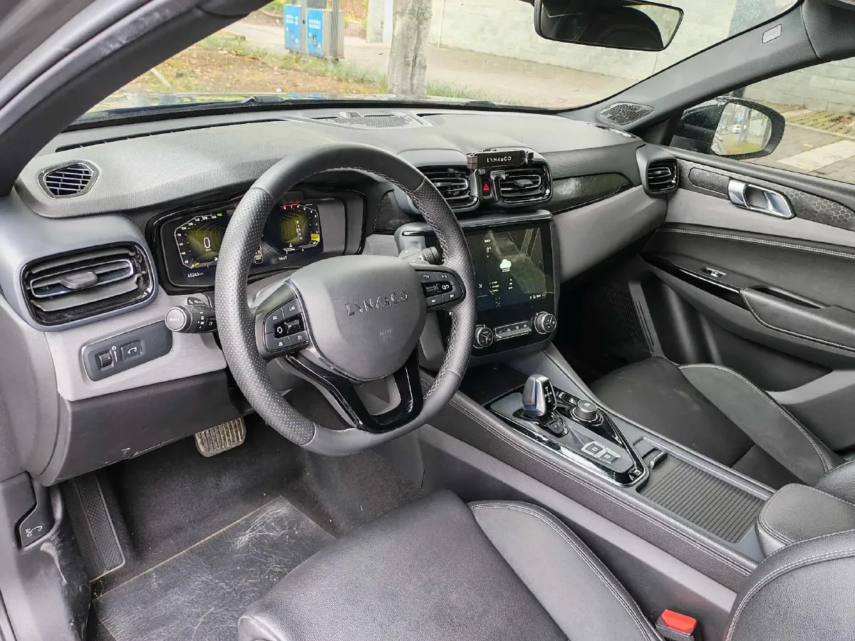 2021 LYNK&CO 03 2.0T 190HP L4 6AT,autocango,china used car exporter,china ev exporter,chinese used car exporter,chinese used ev exporter