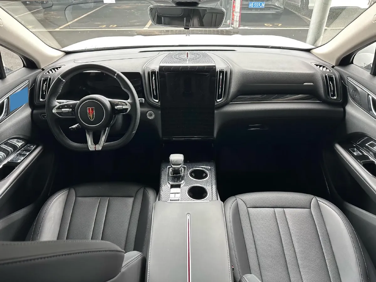 2024 HongQi HS3 1.5T 169HP L4 1DHT PHEV 18.4KWH,autocango,china used car exporter,china ev exporter,chinese used car exporter,chinese used ev exporter