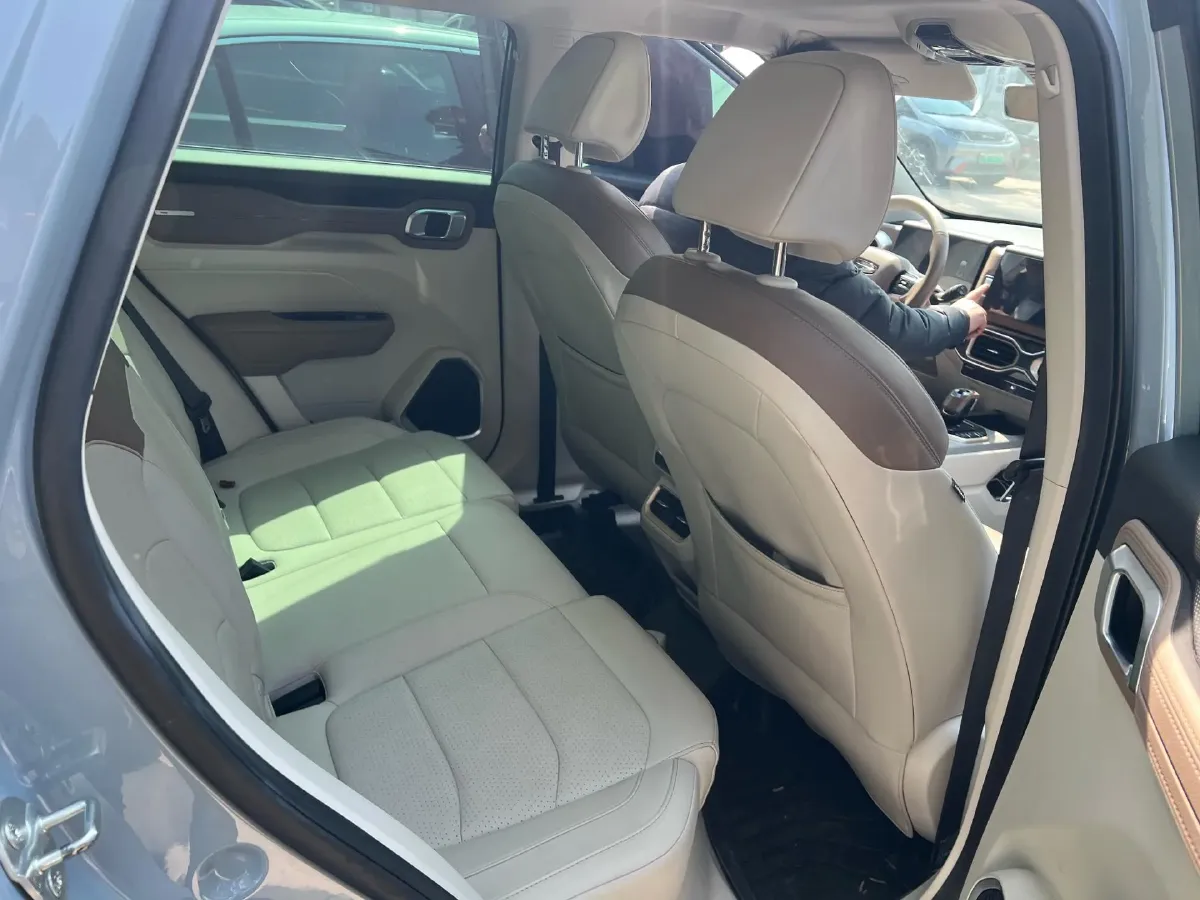 2020 Geely ICON 1.5T 177HP L3 7DCT,autocango,china used car exporter,china ev exporter,chinese used car exporter,chinese used ev exporter