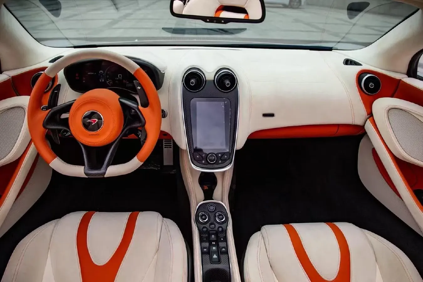 2019 McLaren 570 3.8T 570HP V8 7DCT,autocango,china used car exporter,china ev exporter,chinese used car exporter,chinese used ev exporter