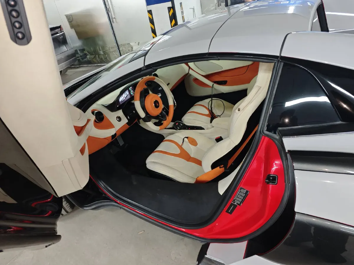 2019 McLaren 570 3.8T 570HP V8 7DCT,autocango,china used car exporter,china ev exporter,chinese used car exporter,chinese used ev exporter