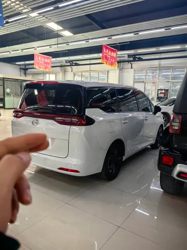 2023 GAC Trumpchi M6 1.5T 177HP L4 7DCT,autocango,china used car exporter,china ev exporter,chinese used car exporter,chinese used ev exporter
