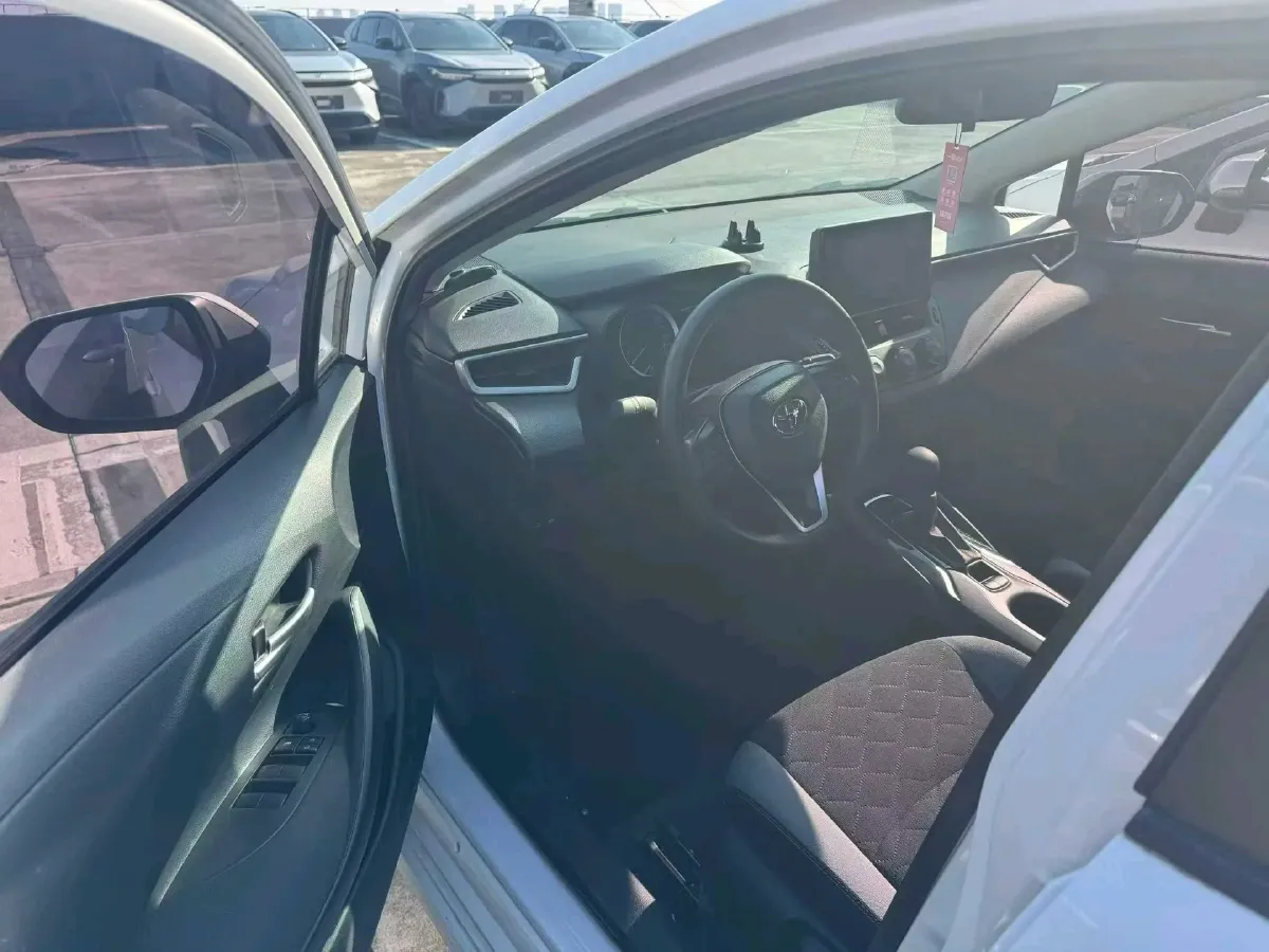 2023 Toyota Corolla 1.2T 116HP L4 CVT,autocango,china used car exporter,china ev exporter,chinese used car exporter,chinese used ev exporter