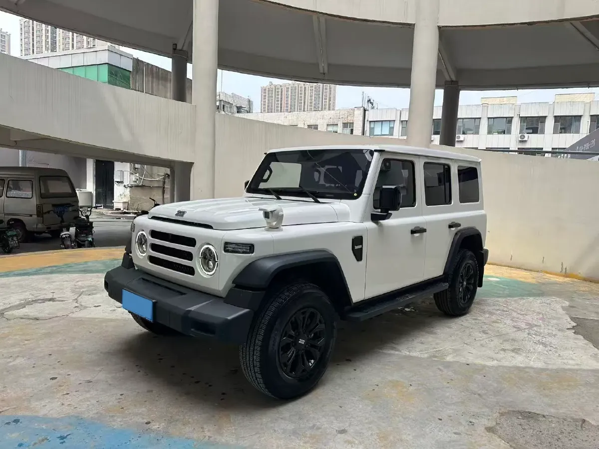 2024 212 212 T01 2.0T 252HP L4 8AT,autocango,china used car exporter,china ev exporter,chinese used car exporter,chinese used ev exporter